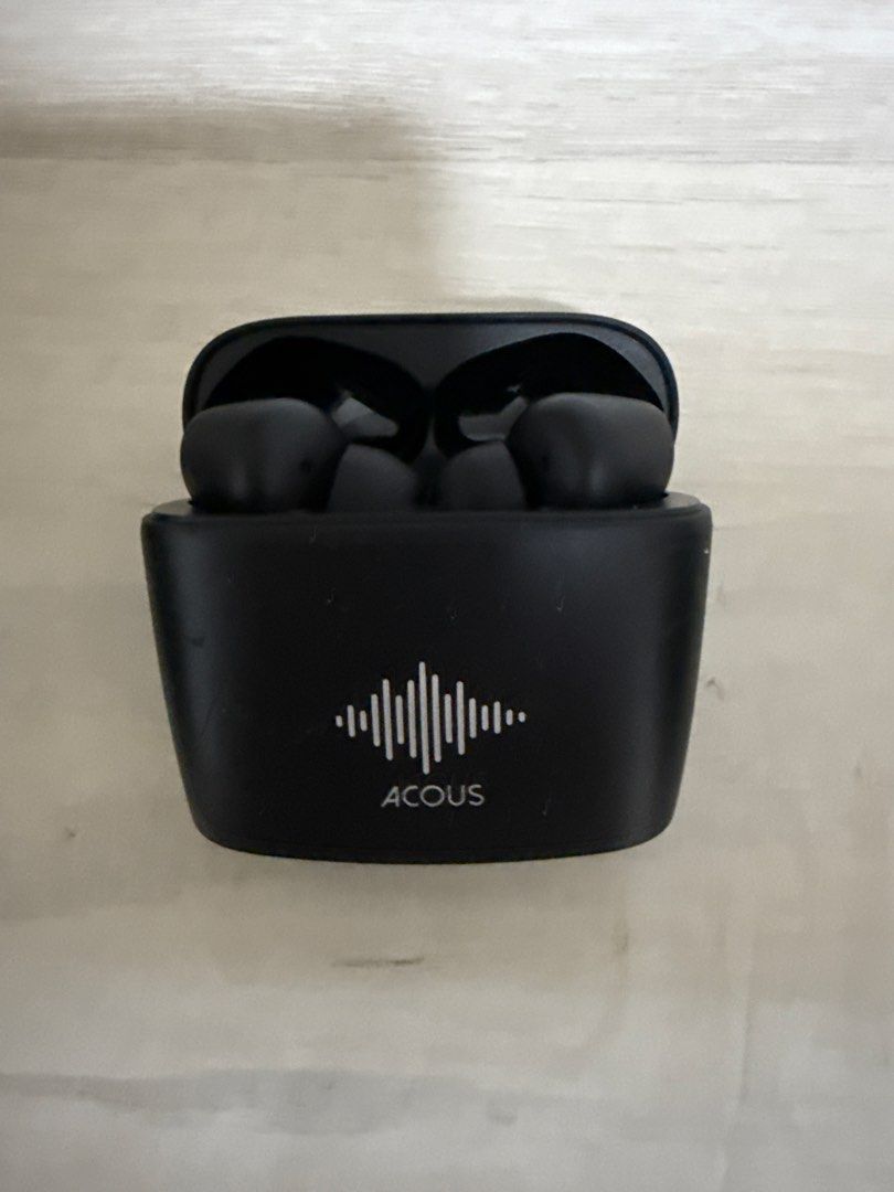 Earphone for sale445281828970188801