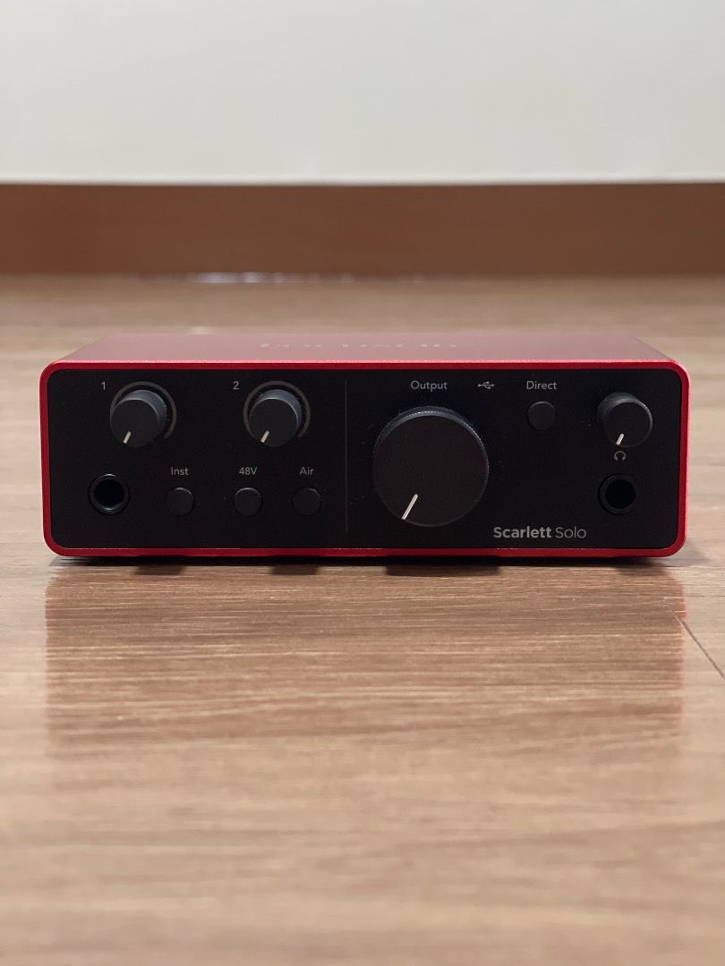 Focusrite Scarlett Solo 4th Gen - Pristine Condition, Audio, Other ...