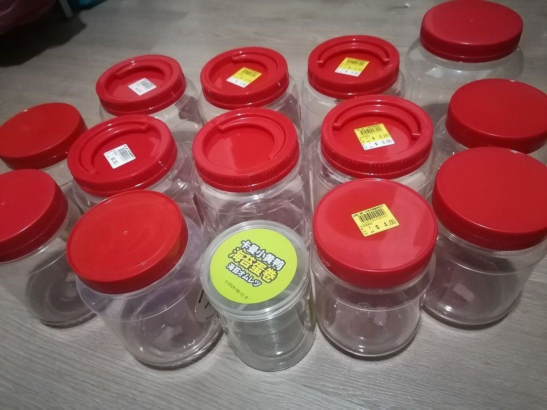 (FREE) Plastic Containers444637652851118080