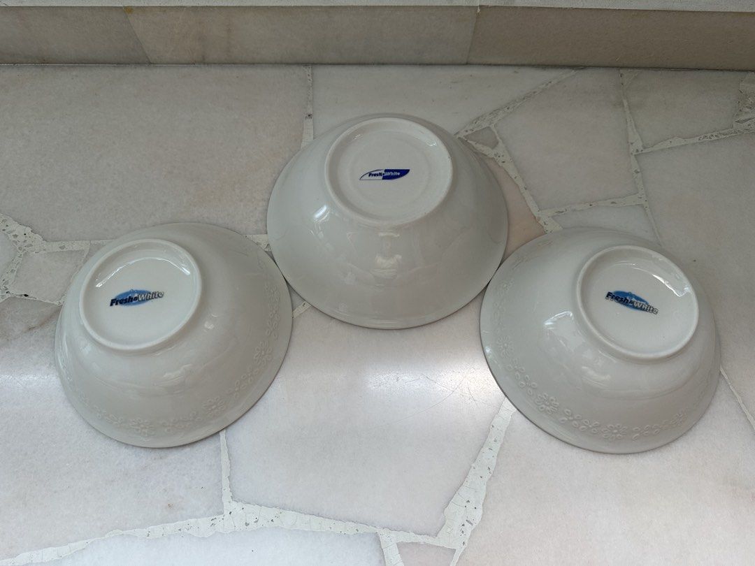 Fresh White Ceramic Bowls - Set of 3444636772874987521