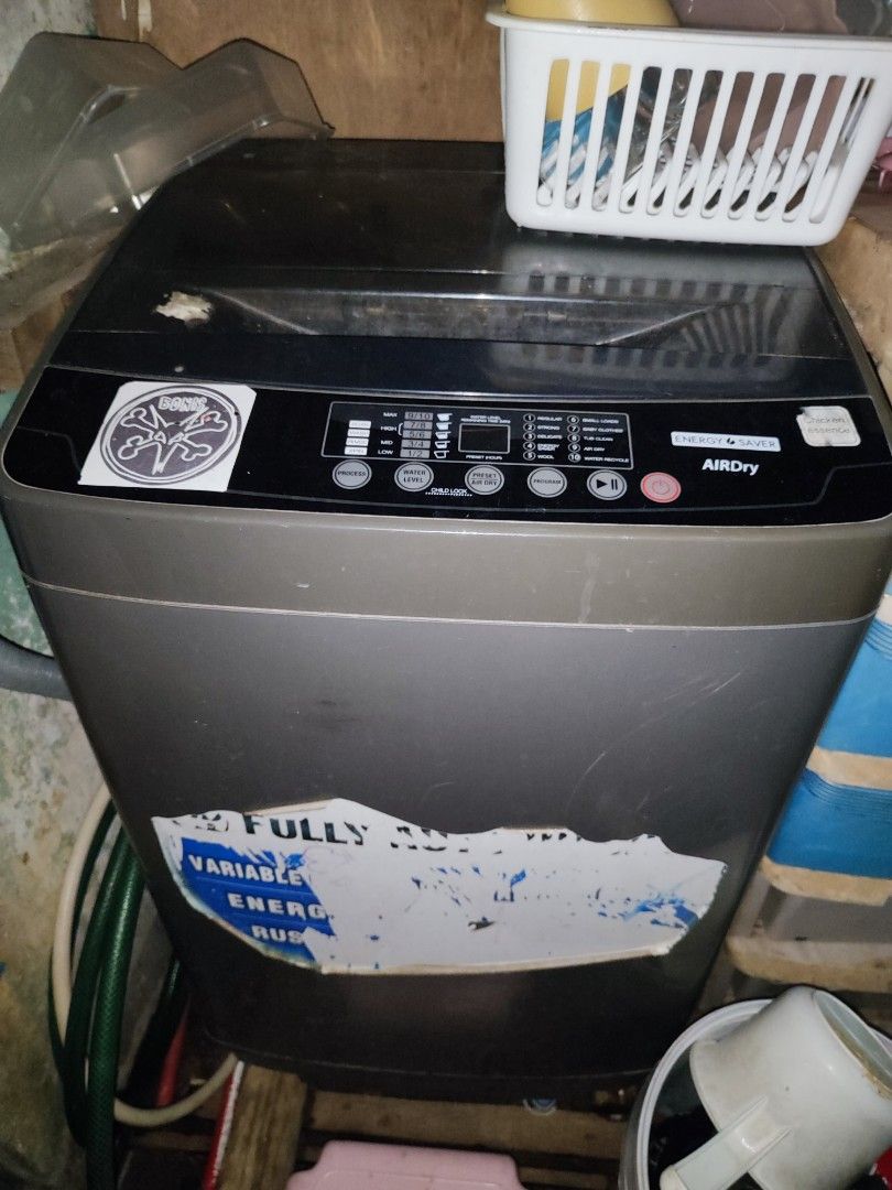 Fujidenzo 6.5 kg Fully Auto Washer (Category: Washing Machines and Dryers) located in Rizal. Submitted by littlelisbeth (Listing ID 1435912634, Image 2). Description: - Fujidenzo 6.5 kg Fully Auto Washer - AirDry function - Multiple wash cycles available - Easy-to-use control panel - Stylish dark grey finish.
