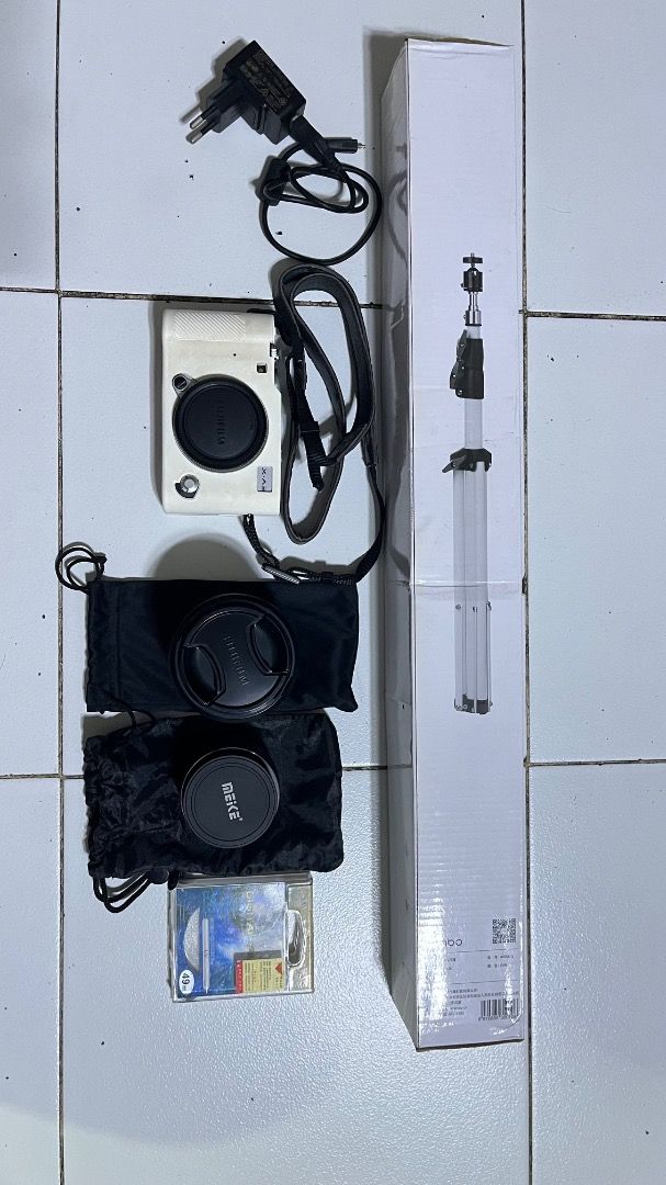 Fujifilm X-A3 Camera with Lens and Accessories (Category: Cameras) located in Manila. Submitted by ayab1 (Listing ID 1436003482, Image 3). Description: FUJIFILM XA3 (Black) 20k Negotiable INCLUSION: Body Kit lens Meike 50mm lens UV lens Tripod SD Card Cover Original Charger ISSUE: Dense in kitlens as shown in photo But overall working 100% REASON: Di nagagamit Ps. If kinuha nyo for 20k I’ll give my canon FS400(no charger) for free na and bag.