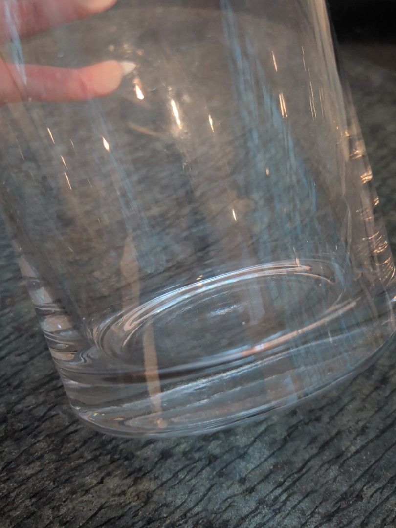 Glass Vase444878523320258561
