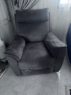 (Category: ) located in . Submitted by eva616 (Listing ID 1435969969, Image 1). Description: .