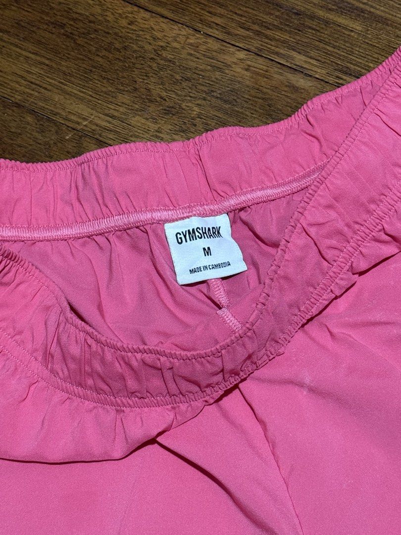 GYMSHARK PINK LOOSE SHORTS (Category: Shorts) located in Pasig City. Submitted by t.fusion (Listing ID 1436087712, Image 3). Description: GYMSHARK PINK LOOSE SHORTS excellent condition size: W 28-34 | L 11 🔖 ₱1,000 +sf.