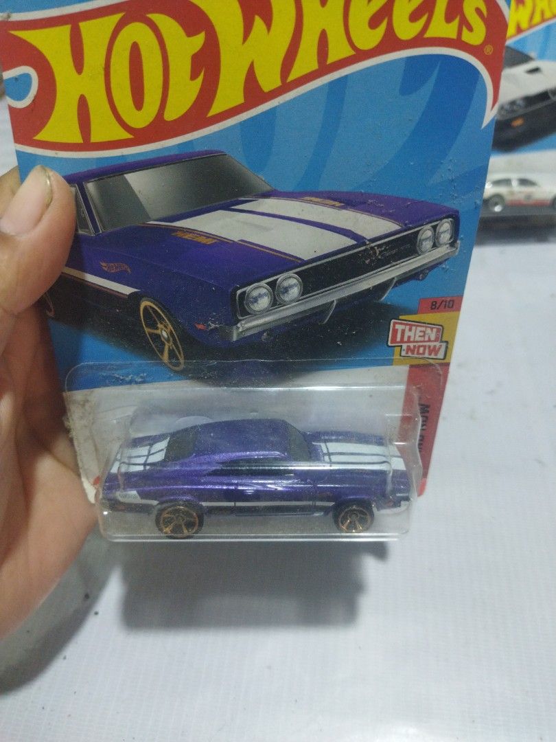 Hotwheels (Category: Toys & Games) located in Manila. Submitted by bosskerho08 (Listing ID 1436094530, Image 3). Description: Brand new Hotwheels. never been used or open. Original Packaging ang tags.