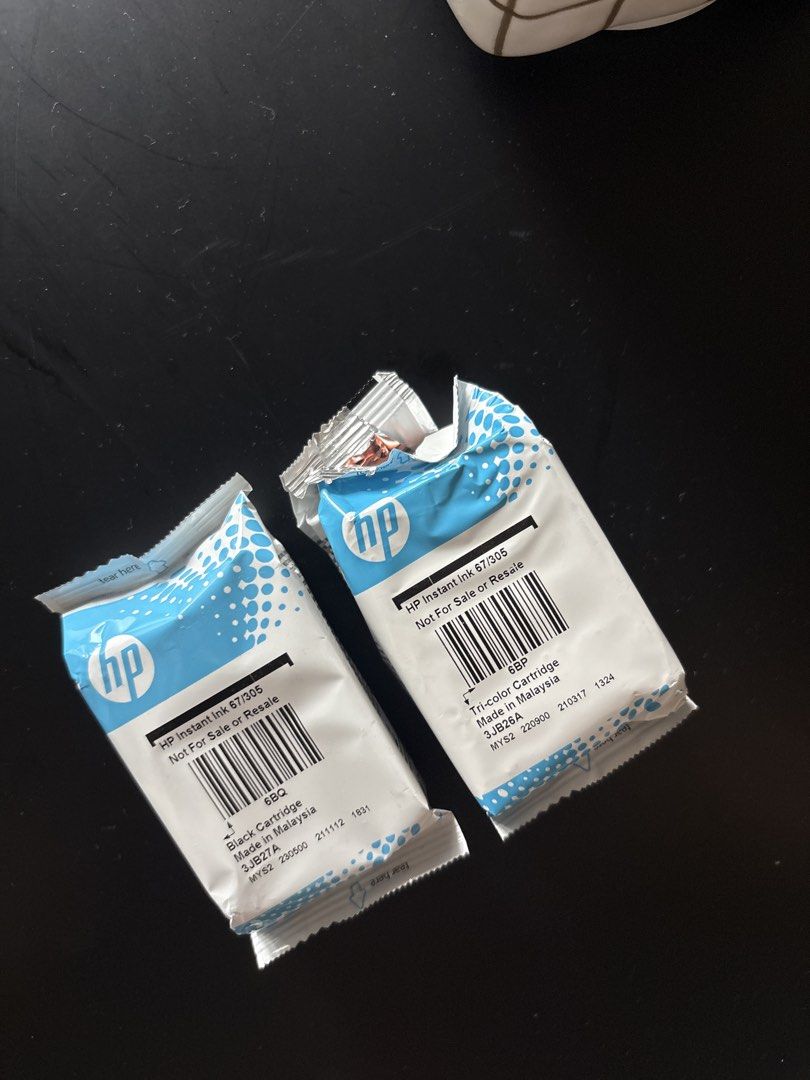 HP Instant Ink 67/305  Tri-color Ink Cartridge