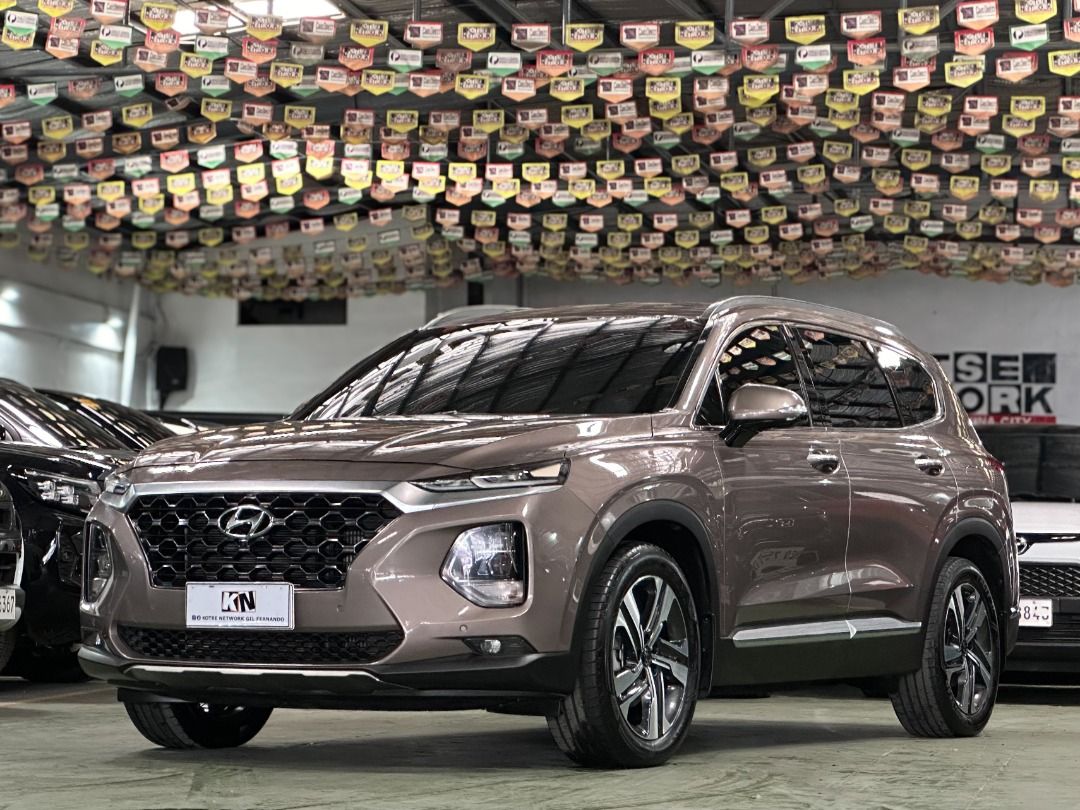 Hyundai Santa Fe GLS Auto (Category: Used Cars) located in Marikina City. Submitted by wensonkngf (Listing ID 1436009743, Image 3). Description: 2020 Hyundai Santa Fe GLS 2.2l CRDi 4x2 Diesel A/T 🚘 100% Accident & flood-free 📄 100% Verified documents 🧭 100% Untampered odometer 🅿️1,178,000 Sample Financing Computation: Downpayment: 235,600 (20%) 4 years: 33,502 Unit Details: ✳️1st owned ✳️Ending Plate no: 0 ✳️7-Seater SUV ✳️2.2L, CRDi Diesel E