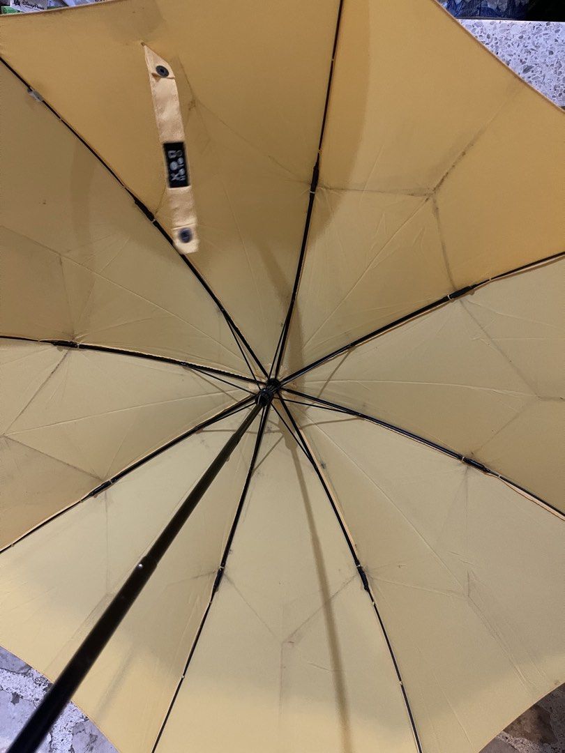 Japan Sourced umbrella (Category: Umbrellas) located in San Fernando. Submitted by japansurpluselyu (Listing ID 1436084398, Image 2). Description: .