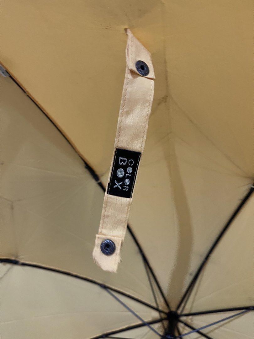Japan Sourced umbrella (Category: Umbrellas) located in San Fernando. Submitted by japansurpluselyu (Listing ID 1436084398, Image 3). Description: .