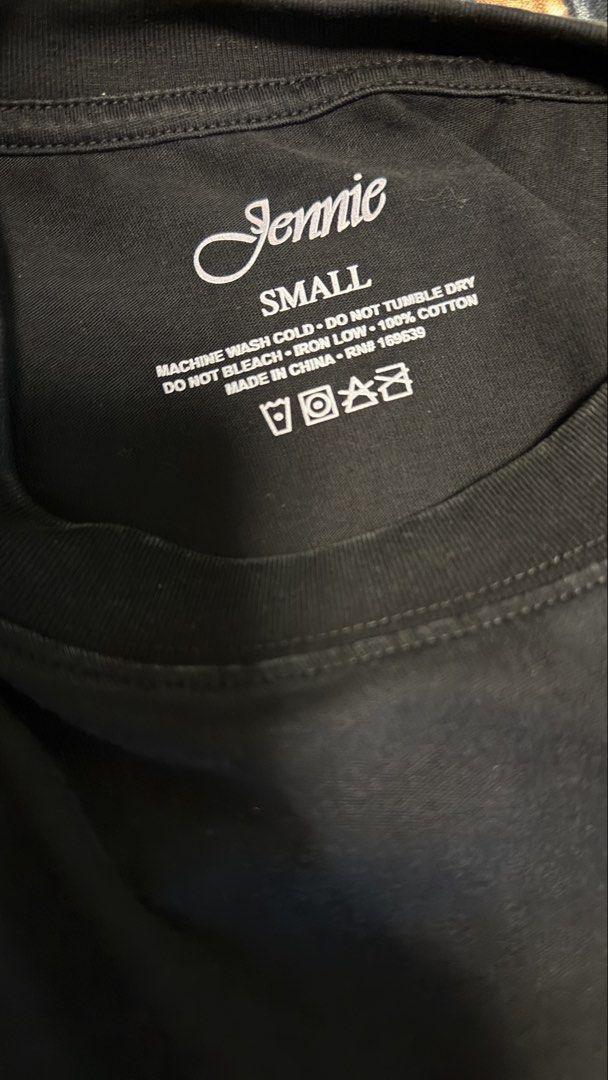 Like Jennie Statement Tee Merch (Category: Shirts) located in Quezon City. Submitted by juststuff07 (Listing ID 1436049473, Image 3). Description: LIKE JENNIE STATEMENT TEE • 100% authentic and official • Got it from her website (can provide proofs) • Used twice only.
