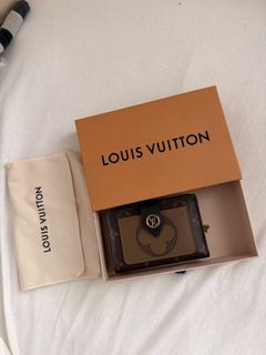(Category: ) located in . Submitted by gfashiontrend (Listing ID 1435965153, Image 1). Description: .