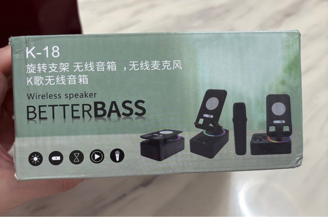 K-18 Wireless Speaker with Microphone453531786523463680