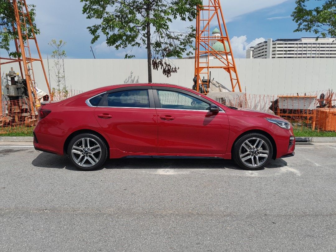 Kia Cerato 1.6A GT Line Sunroof Auto (Category: Used Cars) located in Singapore. Submitted by preciseauto (Listing ID 1436053685, Image 2). Description: 🔥🔥🔥BOSS SAY ALL MUST GO CLEARANCE SALE🔥🔥 🚨CHEAPEST CARS IN THE MARKET🚨 🚘$500 DRIVEAWAY🚘 🏦LOWEST INTEREST FROM 1.48%🏦 🟢1 YEAR WARRANTY🟢 🔧FREE 1 YEAR SERVICING🔧 🏬 Vehicle 120 Points INSPECTION CHECK By In House Workshop BEFORE we put them for SALE 🚕 PHV Drivers Welcomed 🔁 High Tra