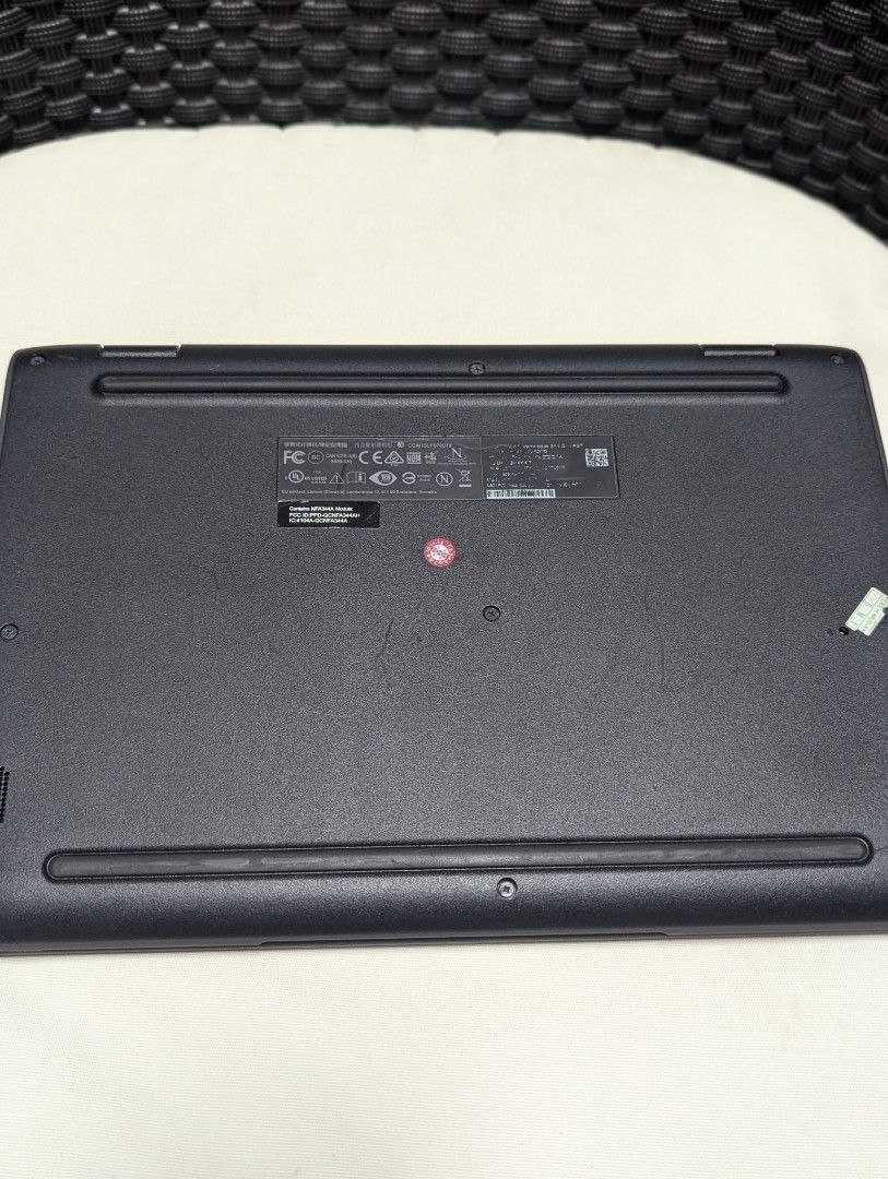 Lenovo Chromebook Laptop with Accessories444912566901811202