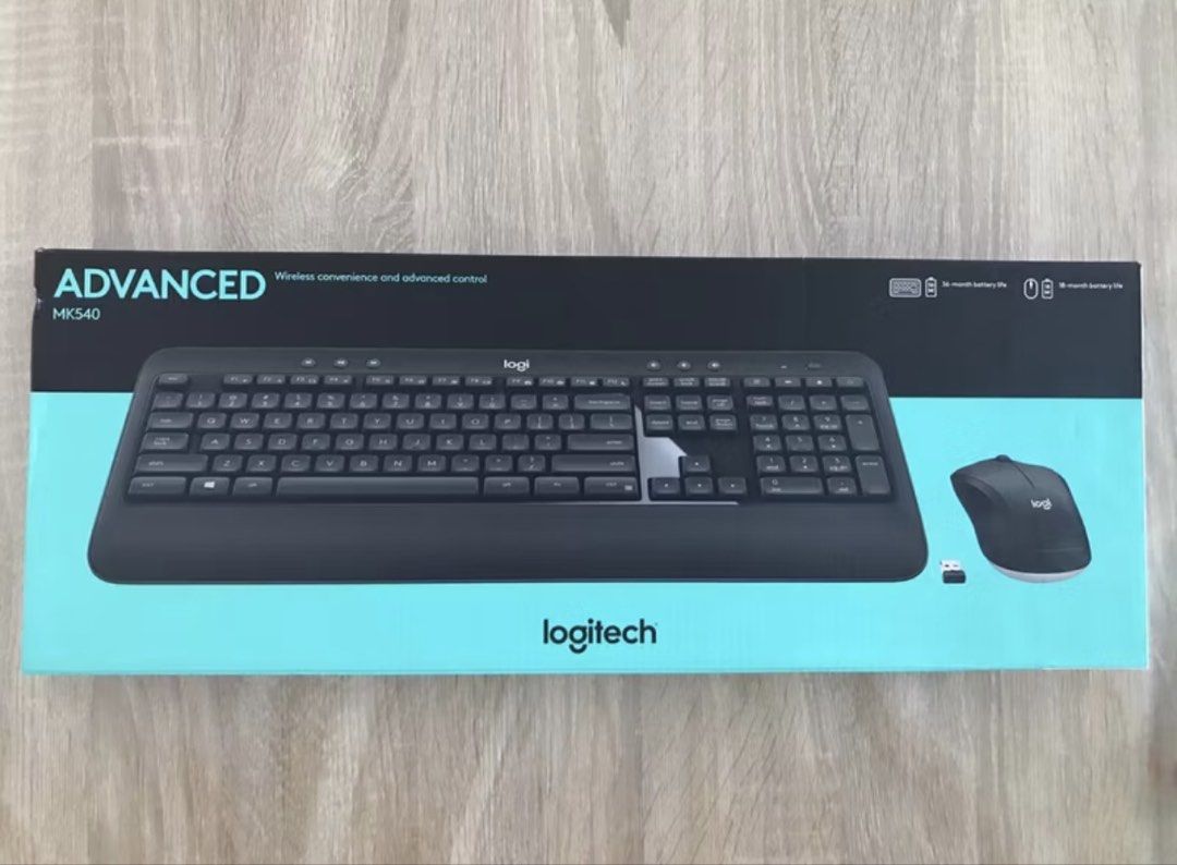 Logitech MK540 Advanced Wireless Keyboard and Mouse Combo444920420191457280