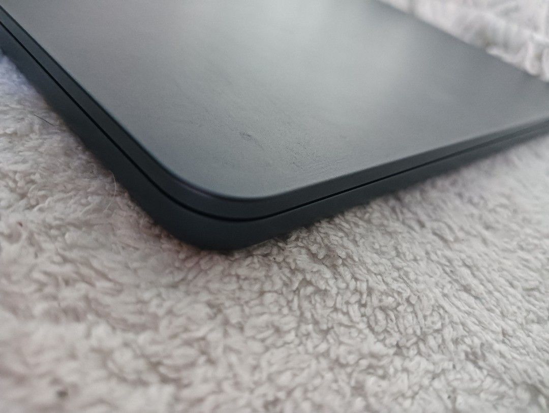 M2 MacBook Air 13"445415504027985922