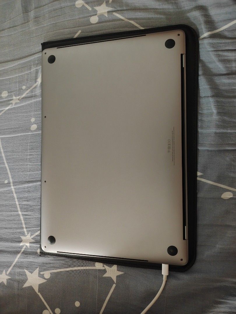 MacBook Pro 2019 16 RAM+512 SSD445046538602424324
