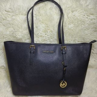 (Category: ) located in . Submitted by beavocado (Listing ID 1435951710, Image 1). Description: .