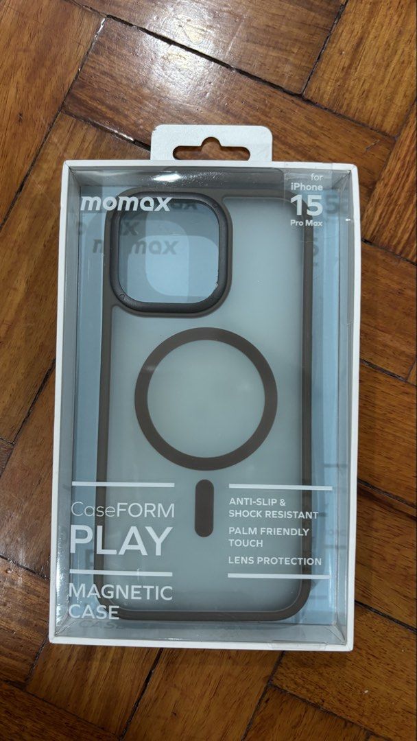 Momax iPhone 15 Pro Max Clear Case (Category: Cases & Sleeves) located in San Juan City. Submitted by prelbysm (Listing ID 1436069080, Image 1). Description: .