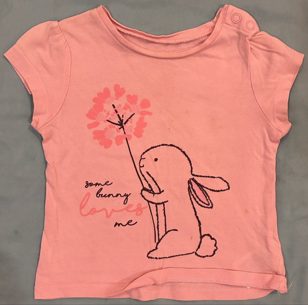 Mothercare Baby Girl Clothes (Pack of 4) (Category: Babies & Kids Fashion) located in Paranaque City. Submitted by carmiaella (Listing ID 1435975501, Image 3). Description: Mothercare Baby Girl Clothes (Pack of 4) Shirts: - Green: 6-9 months - Pink & Yellow: 9-12 months Leggings - Pink floral design - Good for ages 6 to 9 months - Lightly used and in good condition - RFS: my daughters have outgrown them - Selling for ₱750 take all 📍 Parañaque Ci