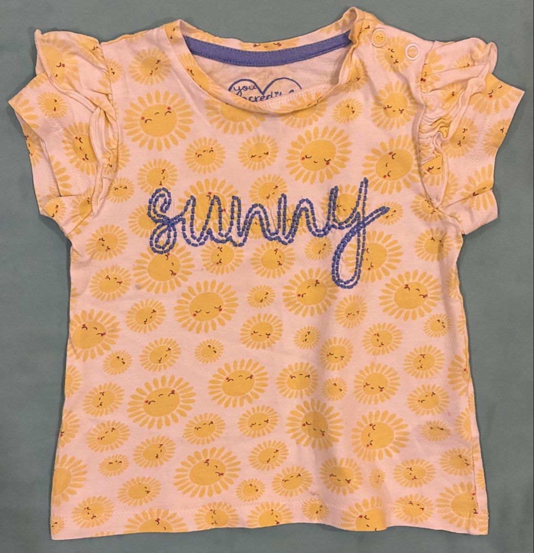 Mothercare Baby Girl Clothes (Pack of 4) (Category: Babies & Kids Fashion) located in Paranaque City. Submitted by carmiaella (Listing ID 1435975501, Image 1). Description: Mothercare Baby Girl Clothes (Pack of 4) Shirts: - Green: 6-9 months - Pink & Yellow: 9-12 months Leggings - Pink floral design - Good for ages 6 to 9 months - Lightly used and in good condition - RFS: my daughters have outgrown them - Selling for ₱750 take all 📍 Parañaque Ci