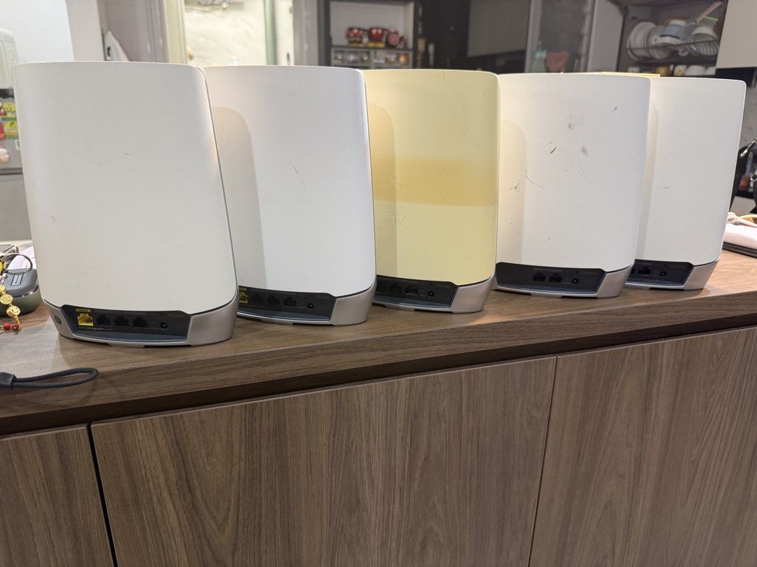 Netgear Orbi RBR750 & RBS750 Router and Satellite