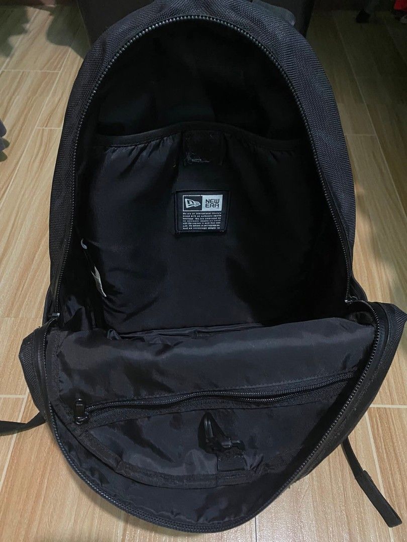 New Era Camo (Category: Backpacks) located in Bulacan. Submitted by supdoc (Listing ID 1436069834, Image 3). Description: Excellent Condition Need Wash Only.
