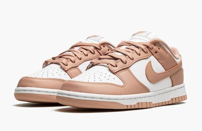 Nike Dunk Low White/Rose Whisper size 9.5 (Category: Sneakers) located in Makati City. Submitted by madmessph (Listing ID 1436092512, Image 3). Description: Bought this pair for myself. Matchy with my sister but never used them. Ended up using my brown ones more. But this color was so nice, it’s hard to let it go. 😅 Can do orange app co or same day delivery - Lalamove/Grab m/etc.