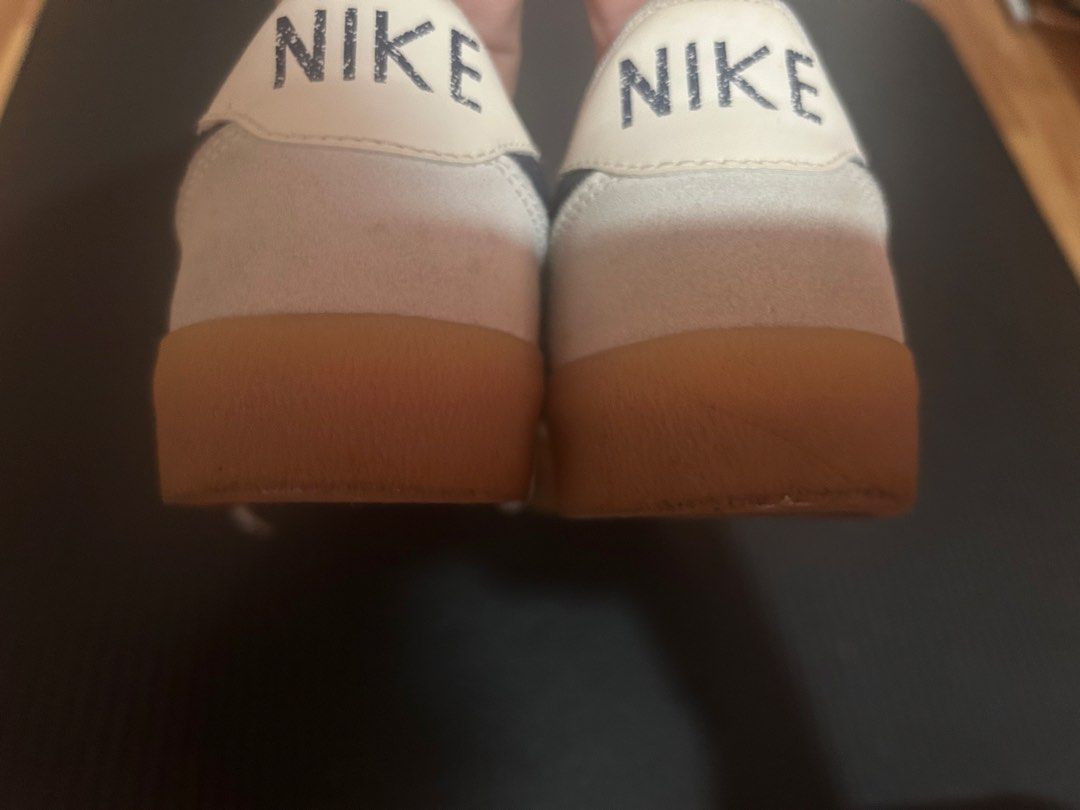 Nike Killshot 2 Leather Sneakers (Category: Sneakers) located in Taguig. Submitted by shepai (Listing ID 1436096603, Image 2). Description: - Nike Killshot 2 Leather sneakers - White leather upper - Navy blue swoosh - Gum-colored sole - Nike logo on heel and tongue - Size: [Insert Size] - White laces Size US7.
