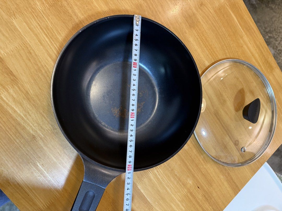 Non-Stick Wok with Glass Lid444742725618247682