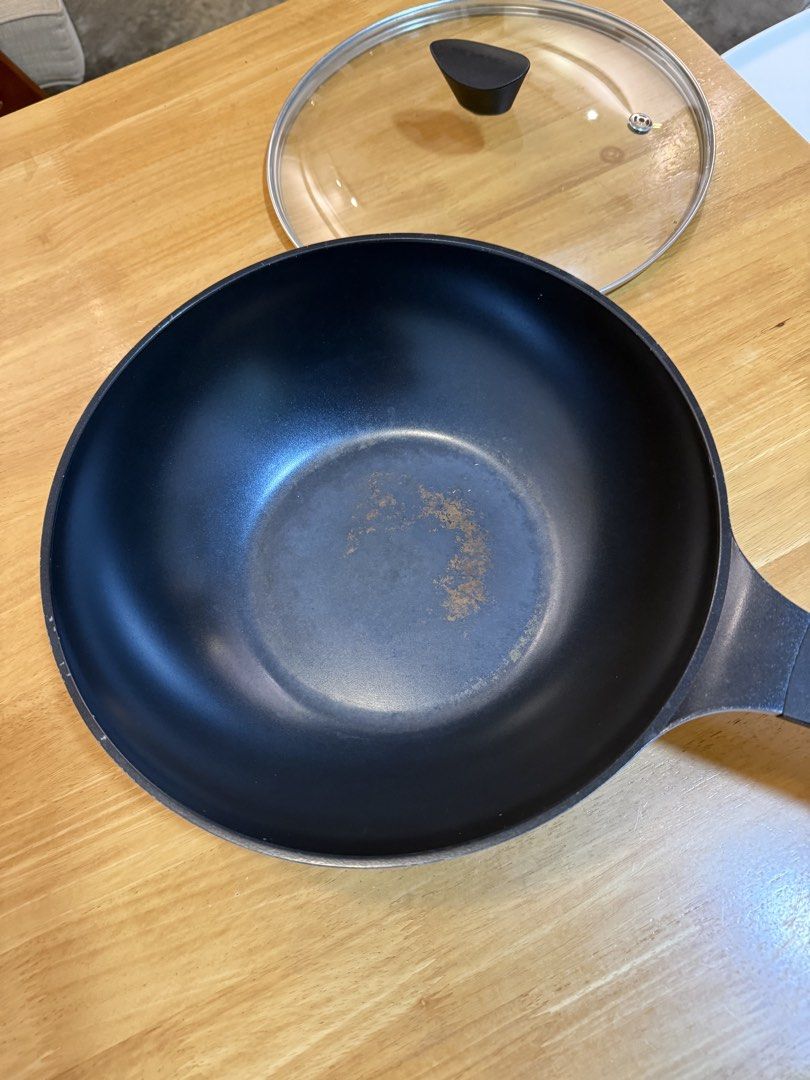 Non-Stick Wok with Glass Lid444742725618247681