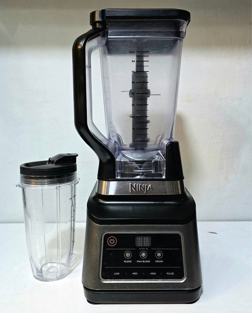 Nutri Ninja Professional Bleder Duo 1200watts (Category: Juicers, Blenders & Grinders) located in Taytay. Submitted by mikz_1303 (Listing ID 1435979844, Image 1). Description: Nutri Ninja Professional Bleder Duo 1200watts Australian mall pull out Used as demo unit Model:BN750ANZ 1200watts 1 blender pitcher 1 go to bottle and lid 220V No issue No box 8.5k.