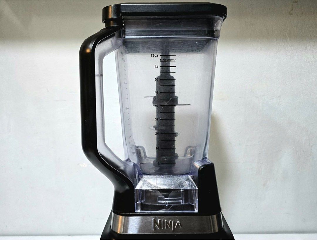 Nutri Ninja Professional Bleder Duo 1200watts (Category: Juicers, Blenders & Grinders) located in Taytay. Submitted by mikz_1303 (Listing ID 1435979844, Image 3). Description: Nutri Ninja Professional Bleder Duo 1200watts Australian mall pull out Used as demo unit Model:BN750ANZ 1200watts 1 blender pitcher 1 go to bottle and lid 220V No issue No box 8.5k.