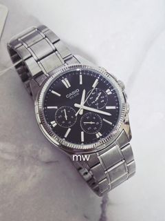 (Category: ) located in . Submitted by affordablefashion (Listing ID 1435950051, Image 1). Description: .