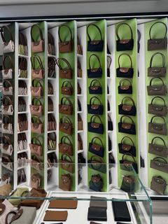(Category: ) located in . Submitted by aidaaandco (Listing ID 1436033660, Image 1). Description: .