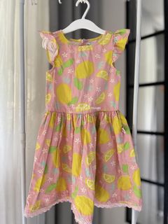 (Category: ) located in . Submitted by comfortbeforestyle (Listing ID 1435958713, Image 1). Description: .