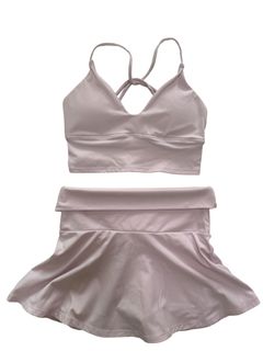 (Category: ) located in . Submitted by fashionistame (Listing ID 1435999592, Image 1). Description: .