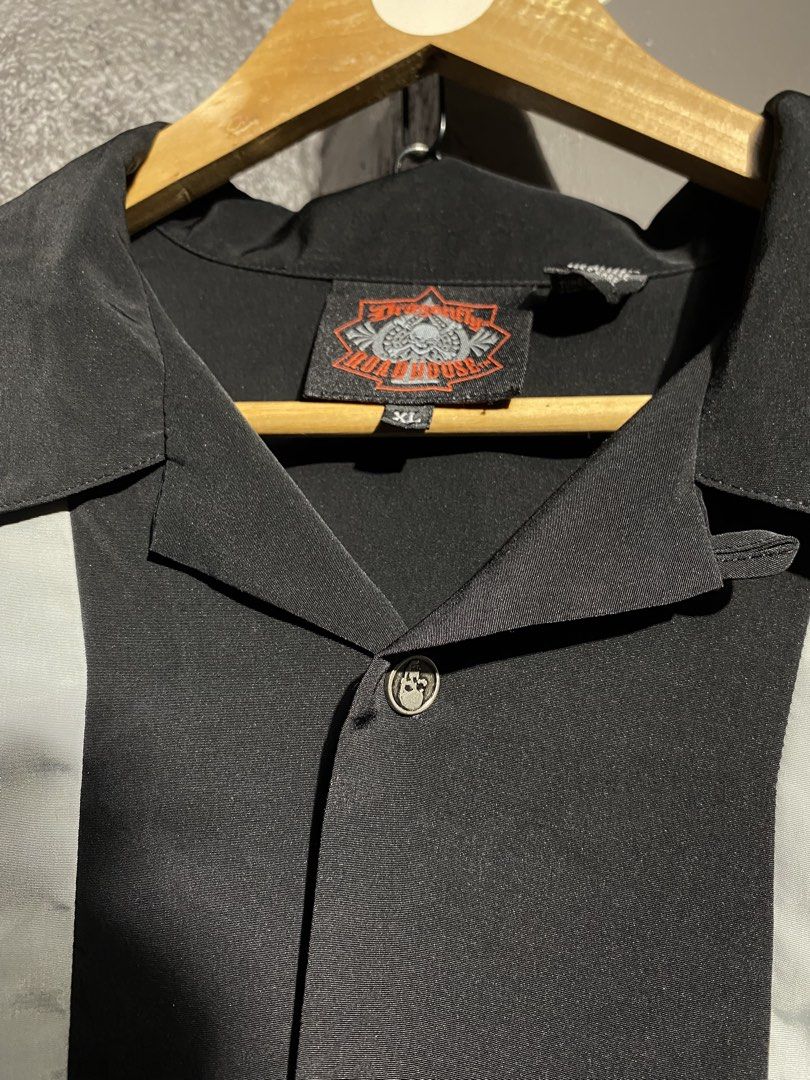 POLO FLAME BY DRAGON FLY (Category: Tshirts & Polo Shirts ) located in San Pablo. Submitted by genesisllo24149 (Listing ID 1435991531, Image 3). Description: POLO FLAME BY DRAGON FLY LENGTH -> 30 WIDTH -> 27.5 ISSUE -> Missing last button CONDITION -> EXCELLENT DM TO PURCHASE 📥 DISCLAIMER: - Please manage your expectations, posted items are preloved, used & thrifted -Actual color may vary due to lighting -All items needed to wash -Flaker will be