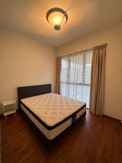 (Category: ) located in . Submitted by hugoboss82 (Listing ID 1436049066, Image 1). Description: .