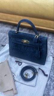 (Category: ) located in . Submitted by celestial_garage_sale (Listing ID 1436025845, Image 1). Description: .