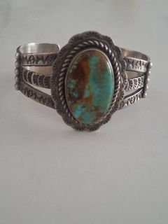 (Category: ) located in . Submitted by vintagehuntsg (Listing ID 1435942792, Image 1). Description: .