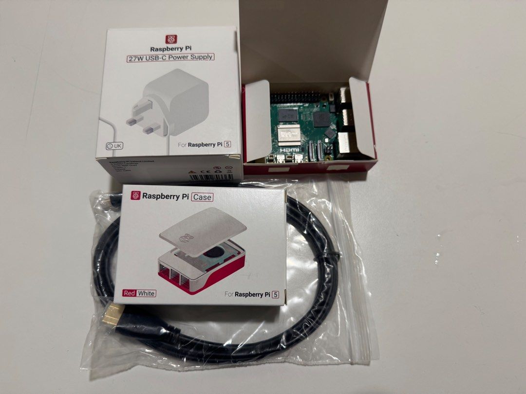 Raspberry Pi 5 Complete Kit - Brand New445062353225656320