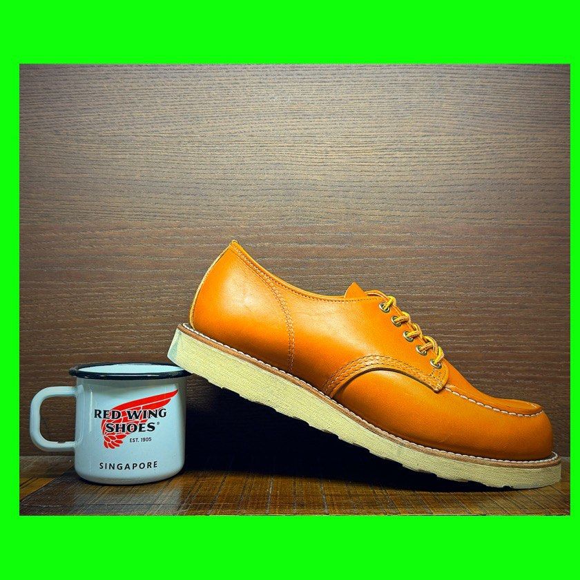 Red Wing (Category: Boots) located in Singapore. Submitted by pau0926 (Listing ID 1436097721, Image 2). Description: #redwingirishsetter Red Wing Irish Setter 9895 Gold russet sequioa Japan Limited edition Size : 10D US / 9D UK Authentic Made in USA #redwingflatbox #redwingstyle #redwing875 #redwing9060 #filsontotebag #red wing 877 #redwing877 #red wing 875 #redwingbeckman #red wing #redwing #filson.