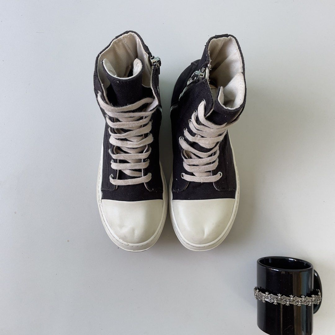 Rick Owens DRKSHDW Ramones High tops (Category: Sneakers) located in Cagayan de Oro. Submitted by _dnever (Listing ID 1436040285, Image 2). Description: Rìck Owèns DRKSHDW Ramònes High tops.