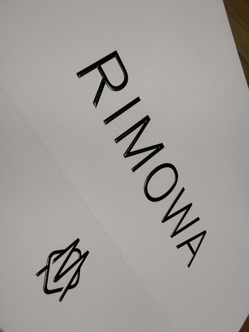 Rimowa Shopping Bag (Category: Craft Supplies & Tools) located in Valenzuela. Submitted by minami34 (Listing ID 1436029380, Image 2). Description: - Brand new Rimowa shopping bag. - Crisp white color. - Features the iconic Rimowa logo (Embossed) - Rectangular shape with a folded bottom. - Unused condition. Dimensions: (L- 32.1cm x W- 20.7cm x D - 10.5cm) Reason for selling: Declutter Note: Shipping Fee (SF) still not included. Mode of Payment: Ba