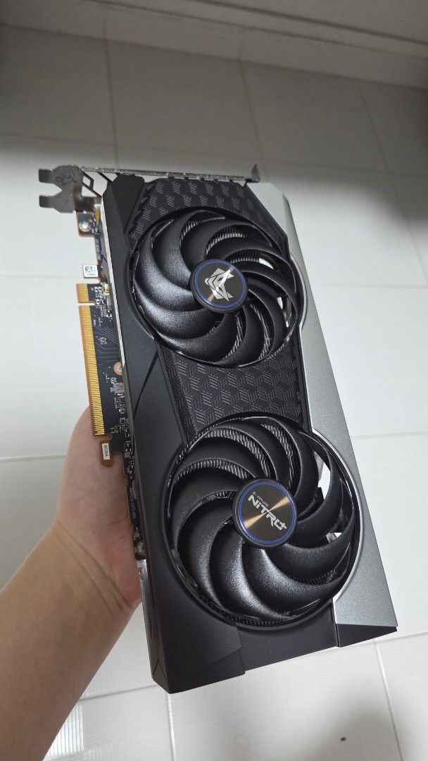 Rx 6600xt Sapphire nitro+444568342585026560