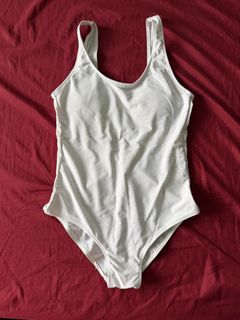 (Category: ) located in . Submitted by ad.attic (Listing ID 1435921277, Image 1). Description: .