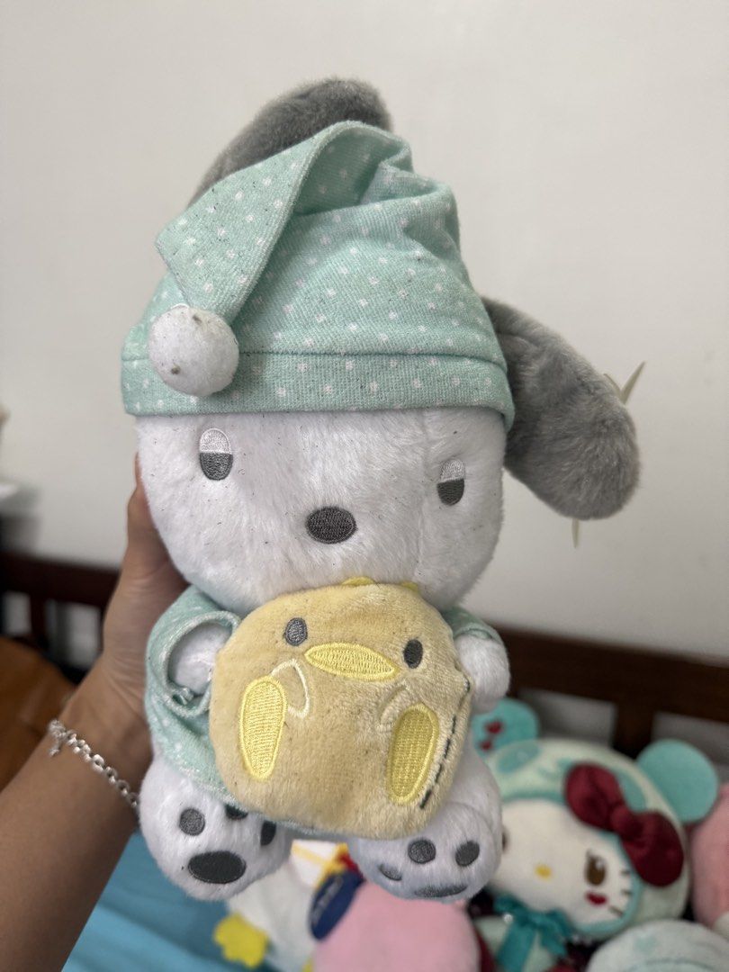 SANRIO stuffed/plush toys set (Category: Plushies & Soft Toys) located in Baguio. Submitted by littletwinkstars (Listing ID 1435998373, Image 2). Description: All in need of a wash. Pm for additional pictures .