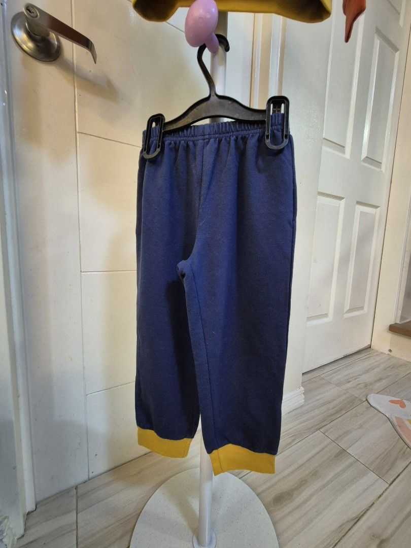 Shein 4Y Colorblock Sweatshirt and Pants Set (Category: Babies & Kids Fashion) located in Bacoor. Submitted by amdeocampo (Listing ID 1435920764, Image 3). Description: - Shein 2-piece outfit, size 4Y. - Sweatshirt: - Green body - Yellow pocket - Orange sleeves - Navy blue hood - Pants: Navy blue with yellow cuffs. - Ideal for everyday wear. Pre-loved items, please manage your expectations. There may be slight discoloration due to washing and/or 